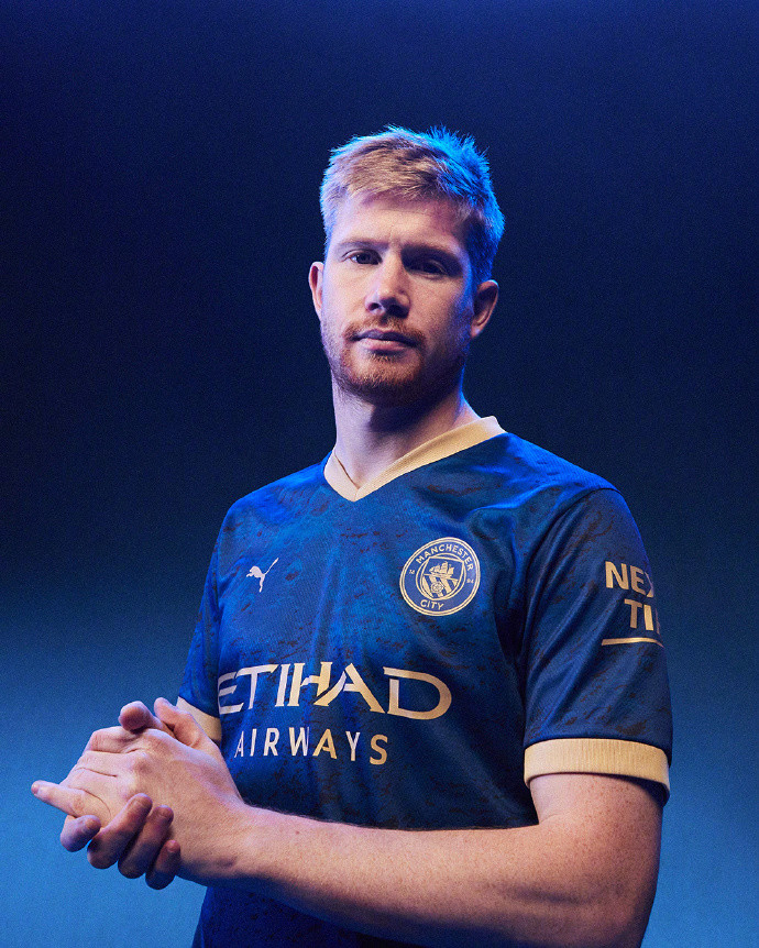 萨拉赫全场数据：出场44分钟2射0正，送出4次关键传球