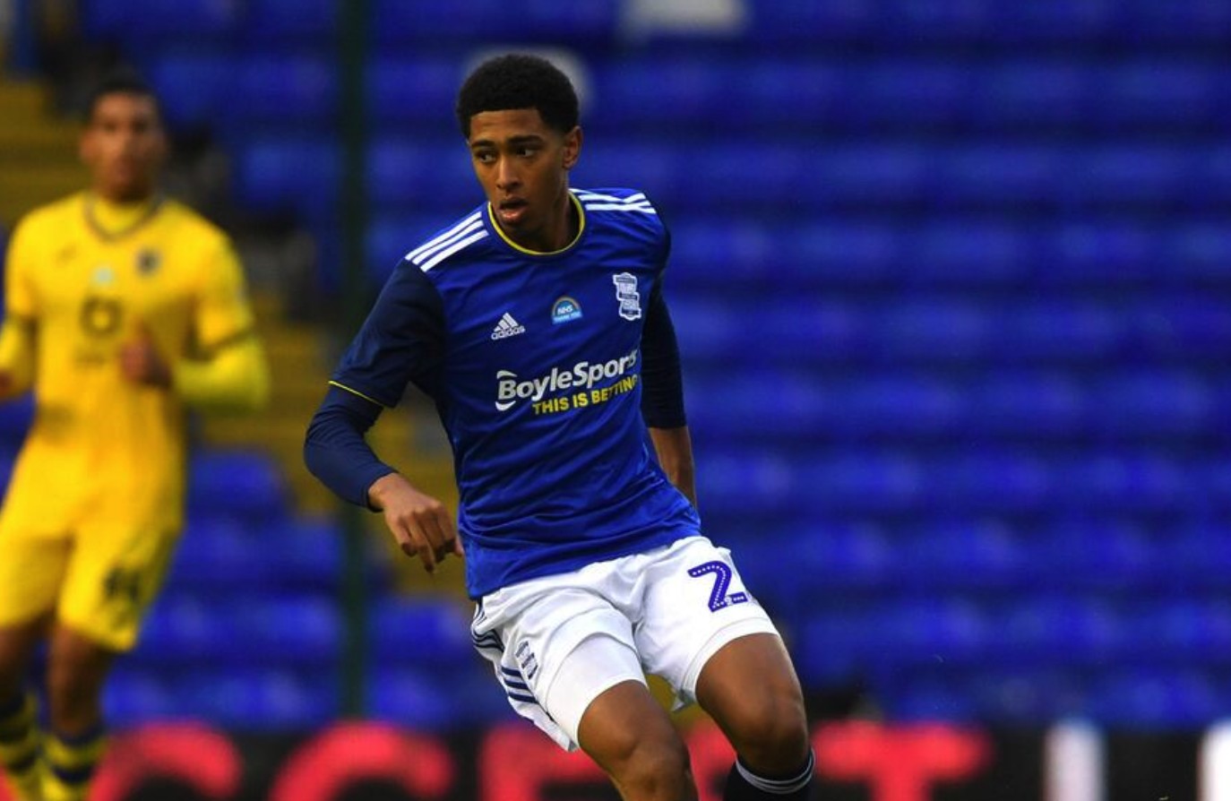 足坛年度十大新闻出炉，各界议论不断