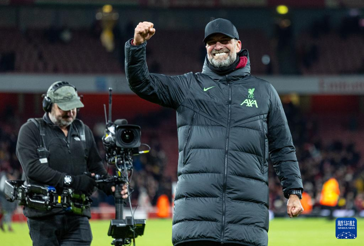 科隆vs圣保利：比尔特、卡明斯基首发，杰克逊-欧文、藤田让瑠奇马出战