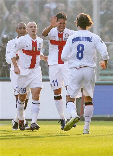 76场比赛10个帽子戏法，凯恩帽子戏法数来到德甲历史第五